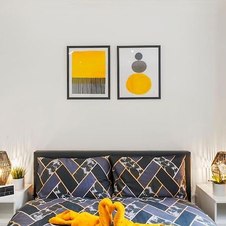 Modern 2 Bedroom Apartment In The Heart Of London Kültér fotó