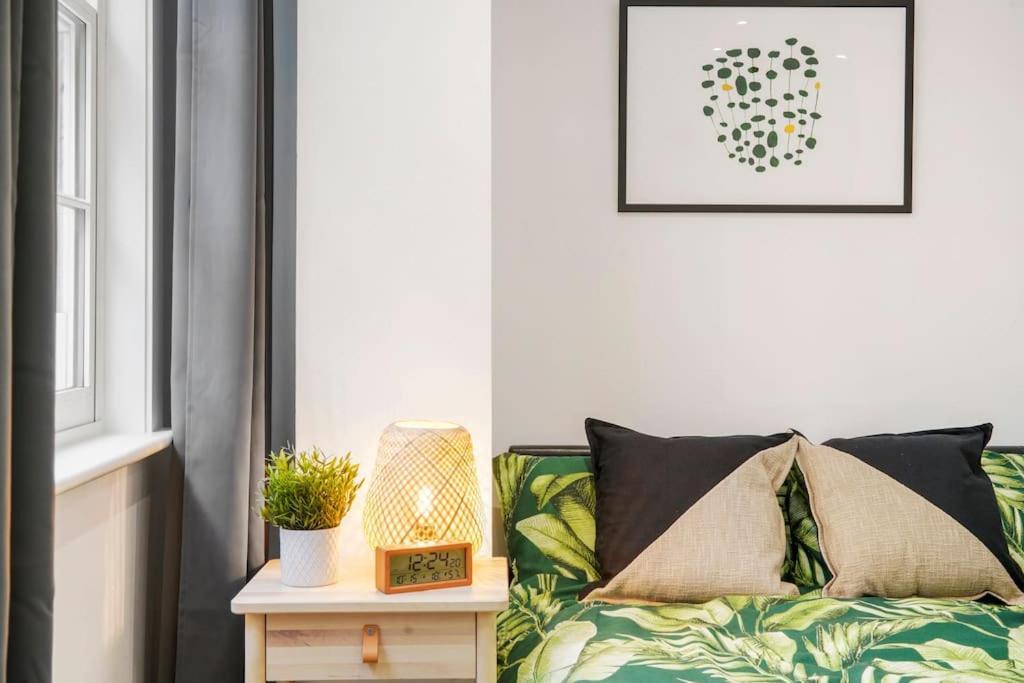 Modern 2 Bedroom Apartment In The Heart Of London Kültér fotó