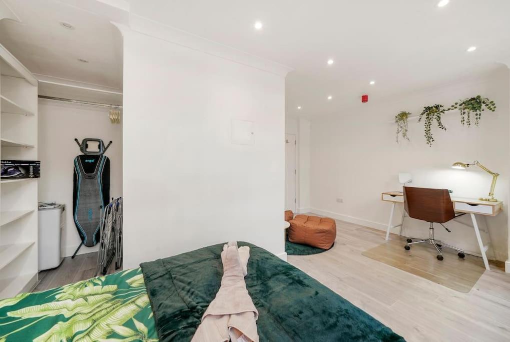 Modern 2 Bedroom Apartment In The Heart Of London Kültér fotó