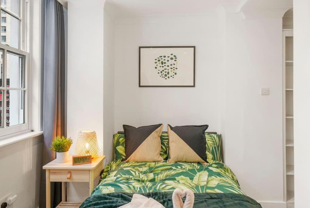 Modern 2 Bedroom Apartment In The Heart Of London Kültér fotó